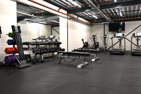 Hoofdkantoor in Hardenberg uitgebreid met een extra werkruimte en fitnessruimte